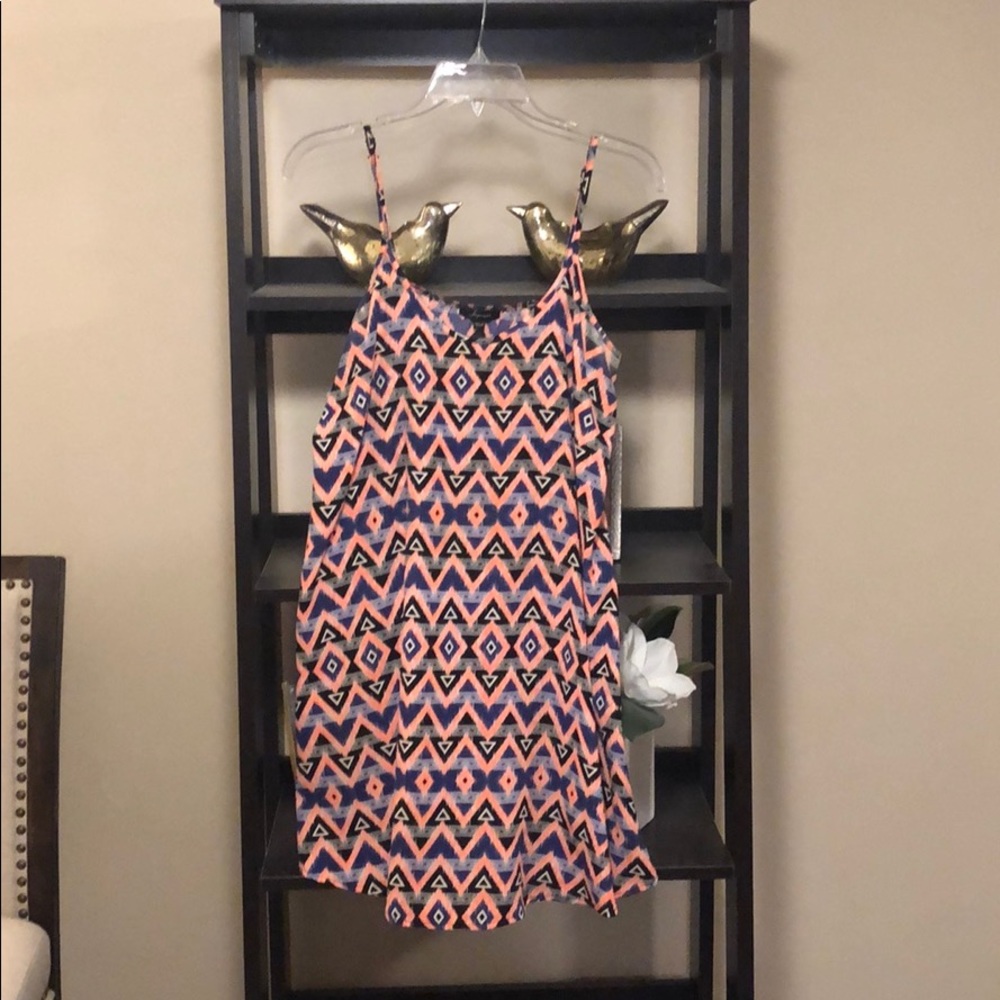 Vibrant mini dress!